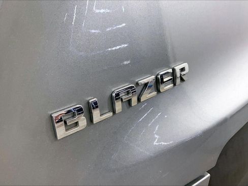 Used 2025 Chevrolet Blazer LT image 8