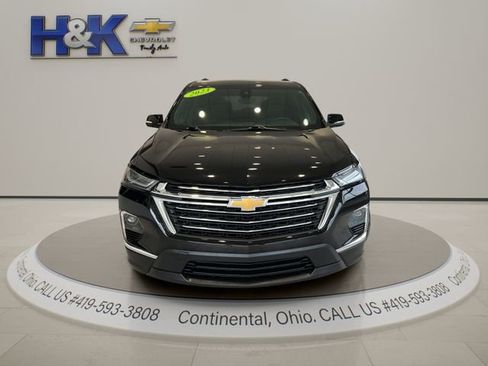 Used 2023 Chevrolet Traverse LT w/ LPO, Floor Liner Package image 11