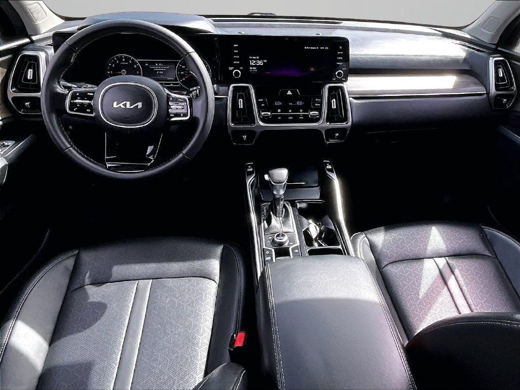 Used 2023 Kia Sorento X-Line EX AWD/4WD image 17