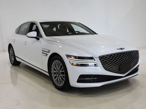 Used 2023 Genesis G80 2.5T image 1