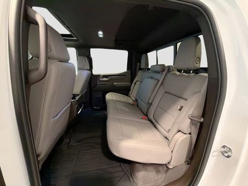 Certified 2026 GMC Sierra 1500 SLT w/ SLT Premium Package image 24