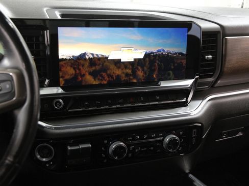 Certified 2023 Chevrolet Silverado 1500 High Country w/ Technology Package image 10