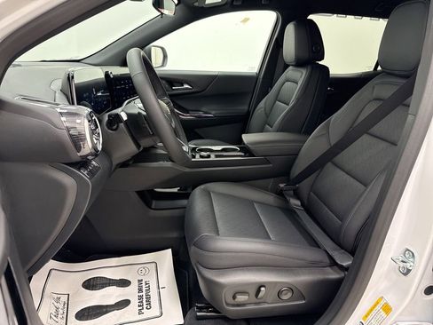 New 2026 Chevrolet Equinox LT w/ Convenience Package II image 20