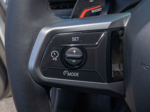 Used 2025 BMW 530i w/ M Sport Package image 31