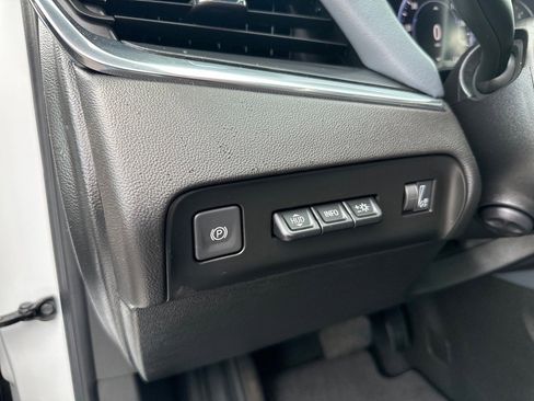 Certified 2024 Buick Enclave Premium image 10