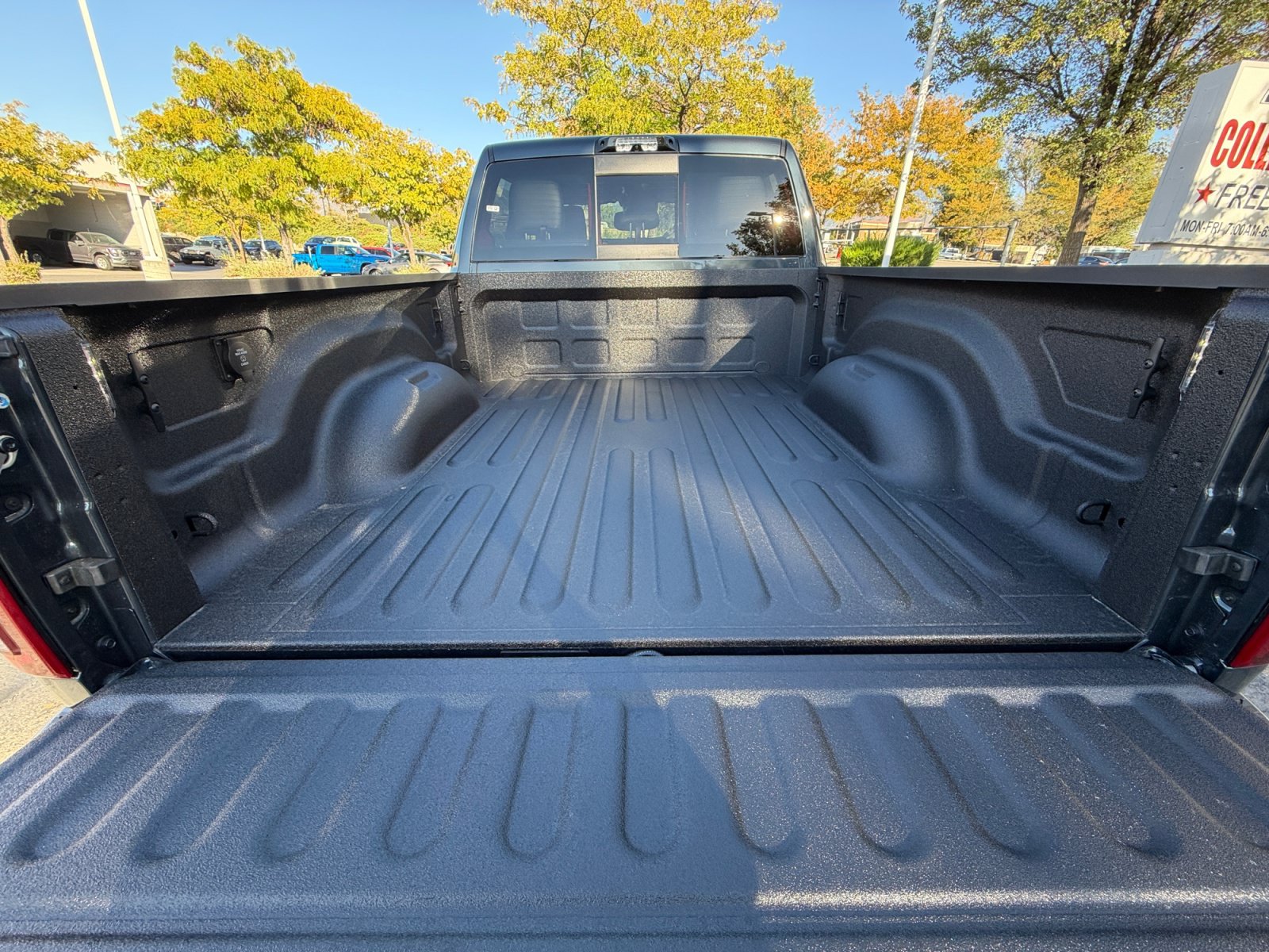 New 2027 RAM 2500 Laramie w/ Night Edition AWD/4WD image 20