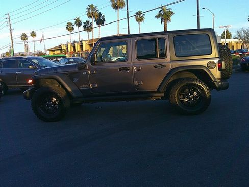 Used 2025 Jeep Wrangler Unlimited Sport S 4xe AWD/4WD image 5