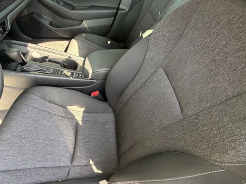 Used 2025 Honda Accord SE image 15