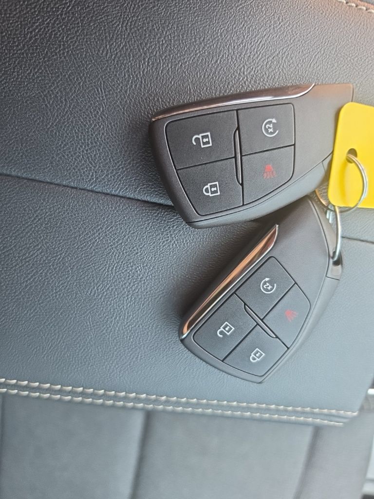 Certified 2025 GMC Terrain Elevation w/ Technology Package II AWD/4WD image 18