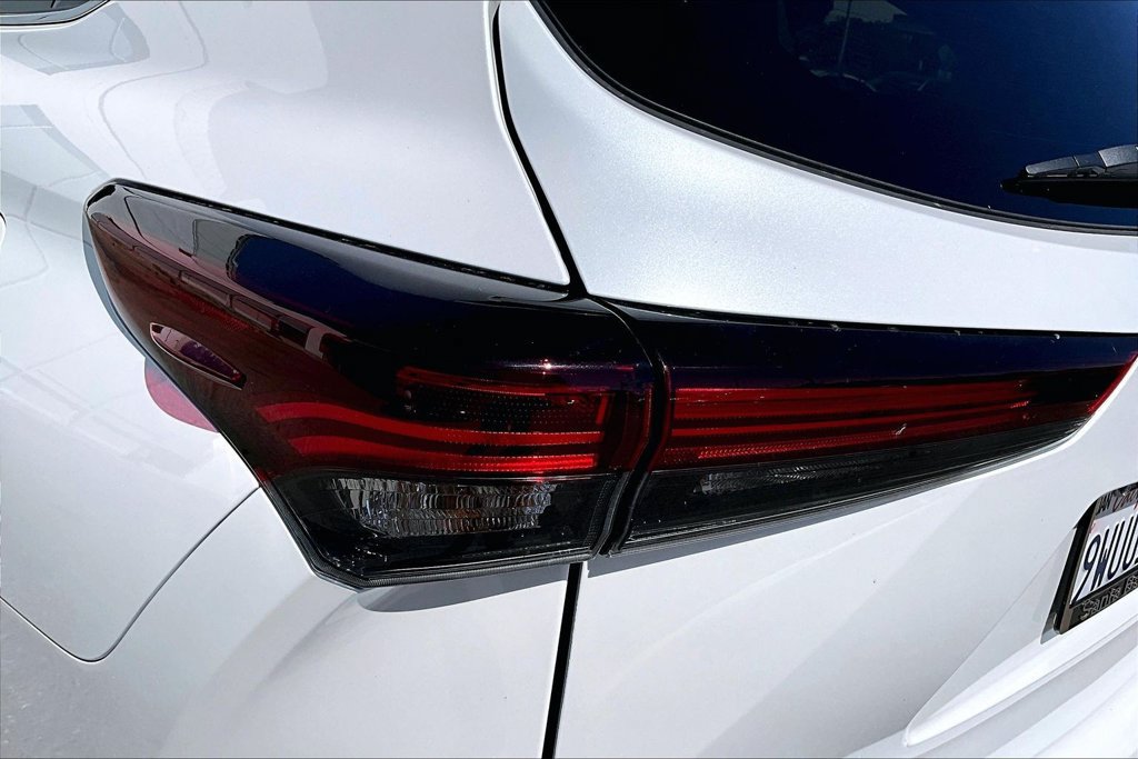 Certified 2026 Toyota Highlander XLE AWD/4WD image 23