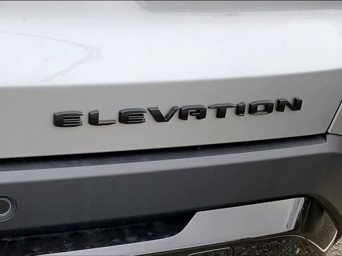 New 2026 GMC Terrain Elevation image 15