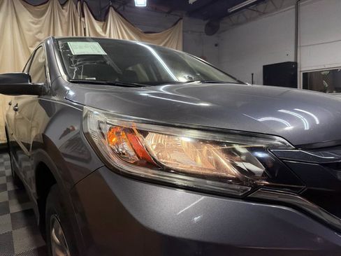 Used 2015 Honda CR-V LX image 6