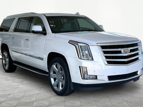 Used 2019 Cadillac Escalade ESV Luxury AWD/4WD image 1
