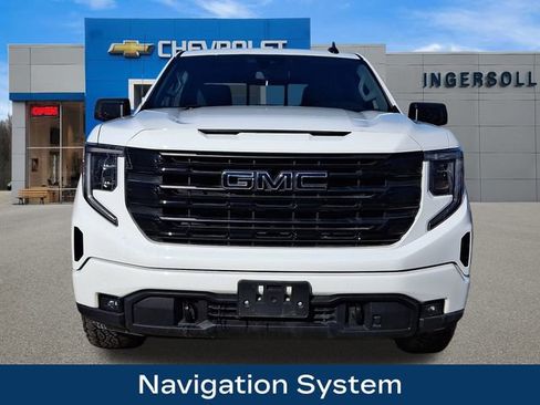Used 2023 GMC Sierra 1500 Elevation w/ Preferred Package image 3