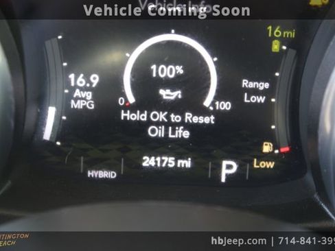 Used 2021 Jeep Wrangler Unlimited Sahara image 21