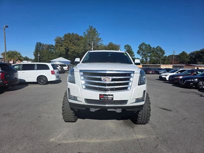 Used 2020 Cadillac Escalade ESV Luxury