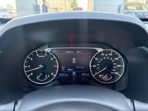 Used 2025 Nissan Altima 2.5 SV FWD image 7