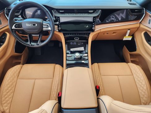 New 2026 Jeep Grand Cherokee Summit AWD/4WD image 2