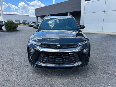 Used 2021 Chevrolet TrailBlazer RS w/ Sun and Liftgate Package FWD image 2