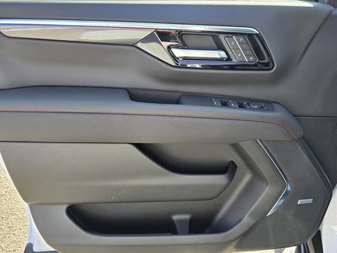 New 2026 Chevrolet Suburban RST w/ Advanced Technology Package image 8