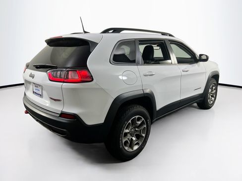 Used 2022 Jeep Cherokee Trailhawk AWD/4WD image 5