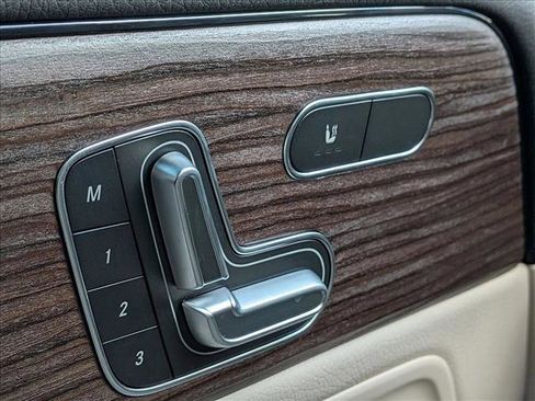 New 2026 Mercedes-Benz GLB 250 4MATIC image 13