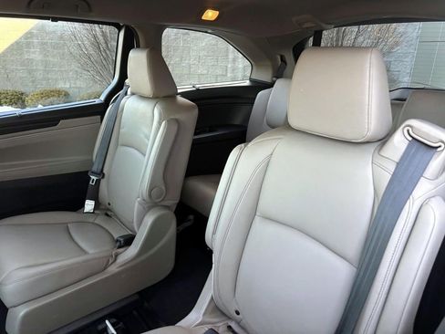 Used 2024 Honda Odyssey Touring image 28