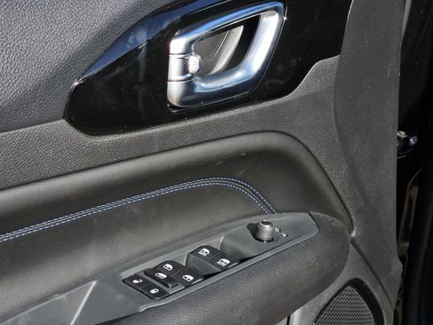 New 2026 Jeep Compass Latitude image 20