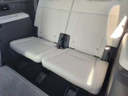 New 2026 Hyundai Santa Fe SEL FWD image 30