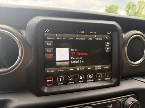 Certified 2019 Jeep Wrangler Unlimited Rubicon AWD/4WD image 19