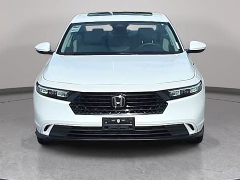 Used 2024 Honda Accord EX image 2