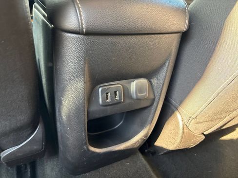 Used 2017 GMC Canyon SLE w/ SLE Convenience Package AWD/4WD image 19