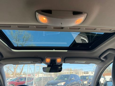 Used 2016 Volvo V60 T5 Cross Country w/ Protection Package image 26