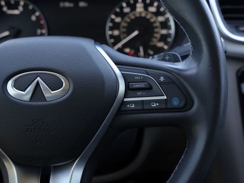 Certified 2023 INFINITI QX50 Luxe FWD image 11