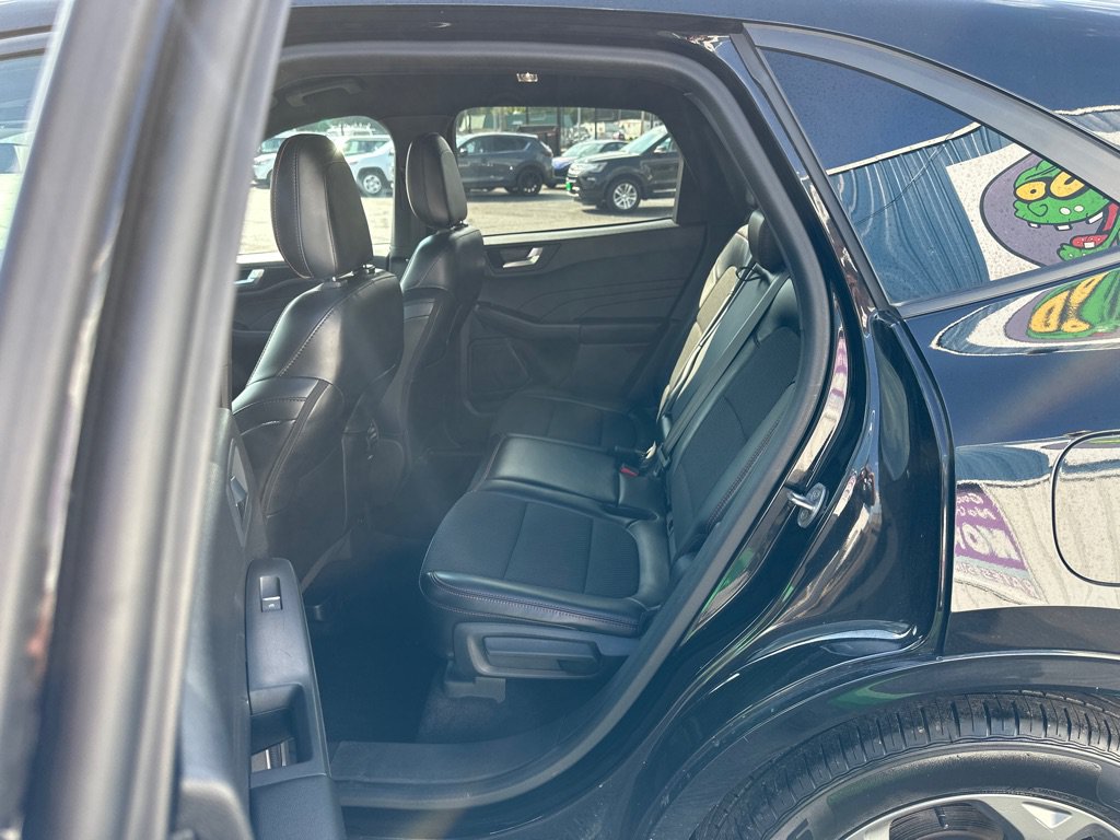 Used 2024 Ford Escape ST-Line FWD image 16