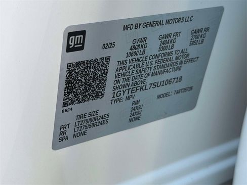 New 2025 Cadillac Escalade IQ Sport 2 w/ LPO, ONYX Package image 22