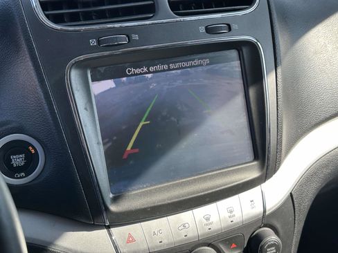 Used 2019 Dodge Journey GT w/ Driver Convenience Group image 31