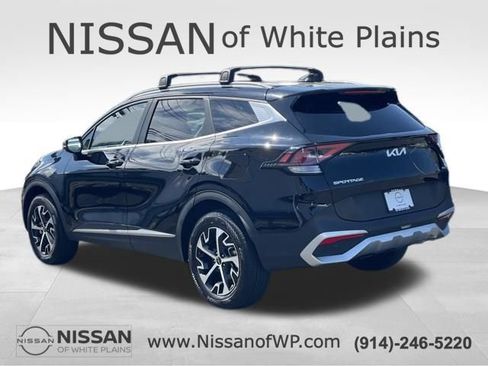 Used 2024 Kia Sportage EX AWD/4WD image 5