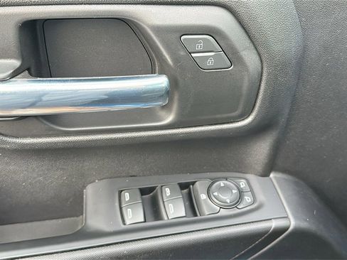 Certified 2023 Chevrolet Silverado 1500 Custom w/ LPO, Dark Essentials Package image 17