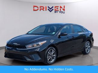 Used 2024 Kia Forte LXS video 1