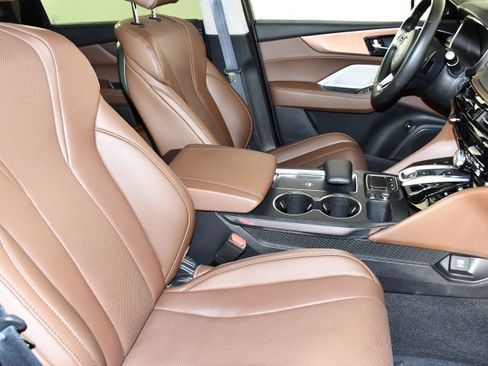 Certified 2024 Acura MDX SH-AWD w/ Technology Package image 42