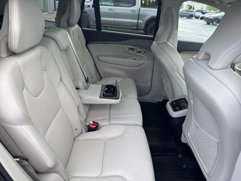 Used 2023 Volvo XC90 B6 Plus w/ Protection Package Premier AWD/4WD image 29