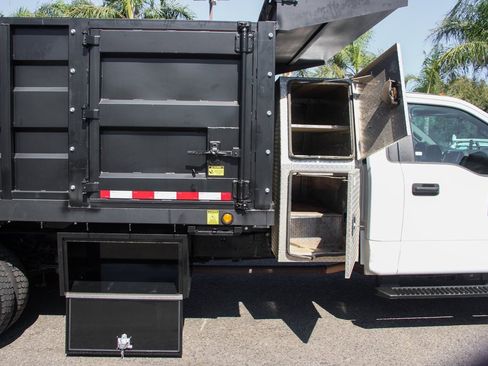 Used 2018 Ford F550 2WD Regular Cab Super Duty image 16