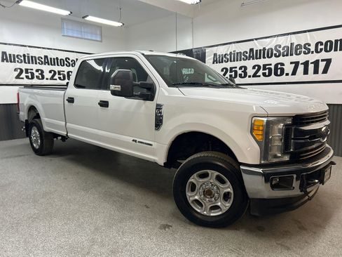 Used 2017 Ford F350 XLT w/ XLT Value Package AWD/4WD image 1