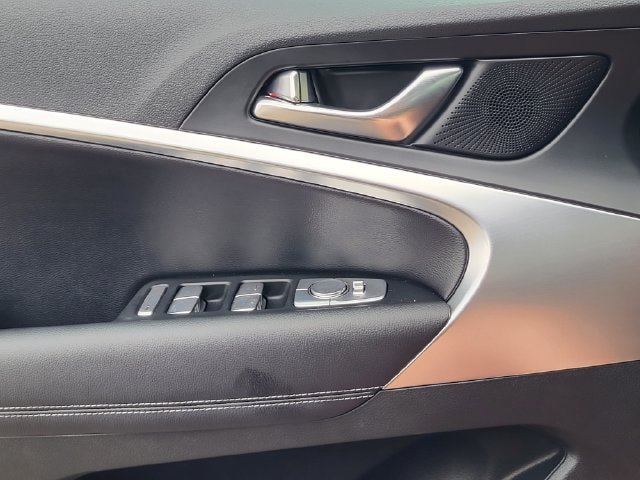 Used 2026 Genesis G70 2.5T AWD/4WD image 8