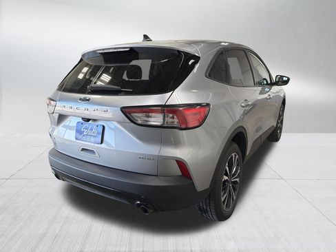 Used 2021 Ford Escape SE w/ SE Sport Appearance Package AWD/4WD image 7