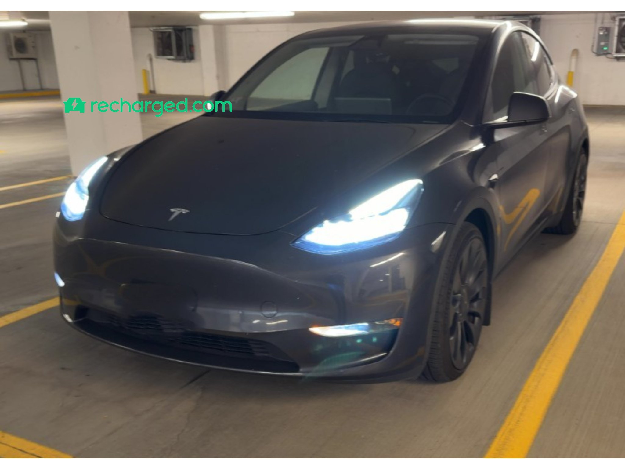 Used 2024 Tesla Model Y Performance AWD/4WD image 1