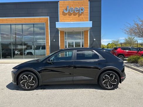 Used 2024 Hyundai Ioniq 5 SEL AWD/4WD image 9