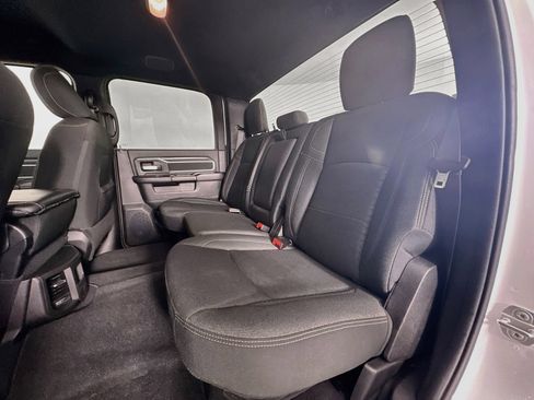 Used 2025 RAM 2500 Big Horn AWD/4WD image 24