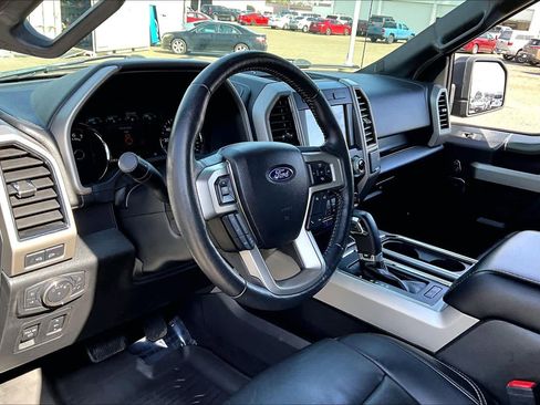 Used 2020 Ford F150 Lariat w/ Equipment Group 502A Luxury image 17